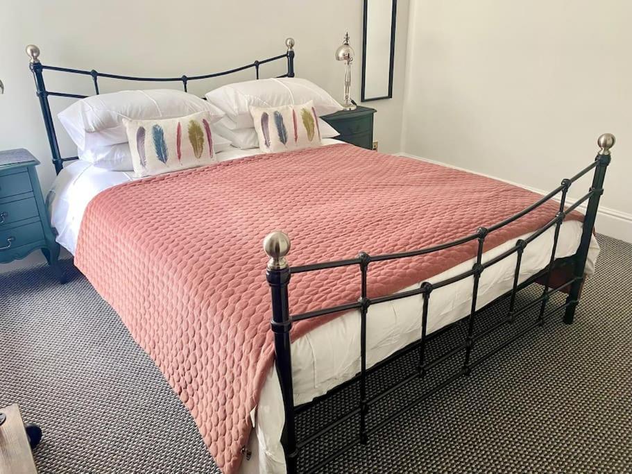 Lovely 2 Bedroom Apartment In Much Wenlock Luaran gambar